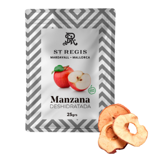 Bolsa con chips de manzana deshidratada